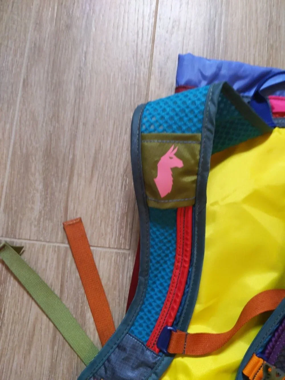 Cotopaxi Luzon Eighteen Multicolor Hiking Backpack w/ logo